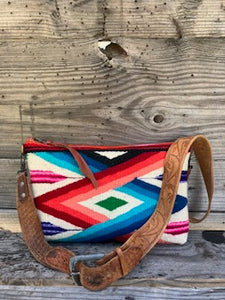 so pretty crossbody