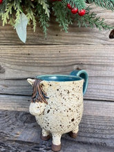 pony coffee or tea cup