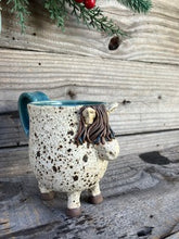 pony coffee or tea cup