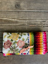 3 roses crossbody