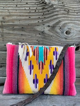 serape zip crossbody