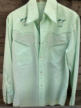 mint pearl snap vintage