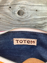 bucking small crossbody