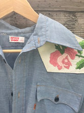 cowboy and roses vintage Levi's shirt